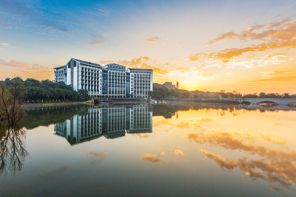 ����ʡ�������У����������˴����������֮��